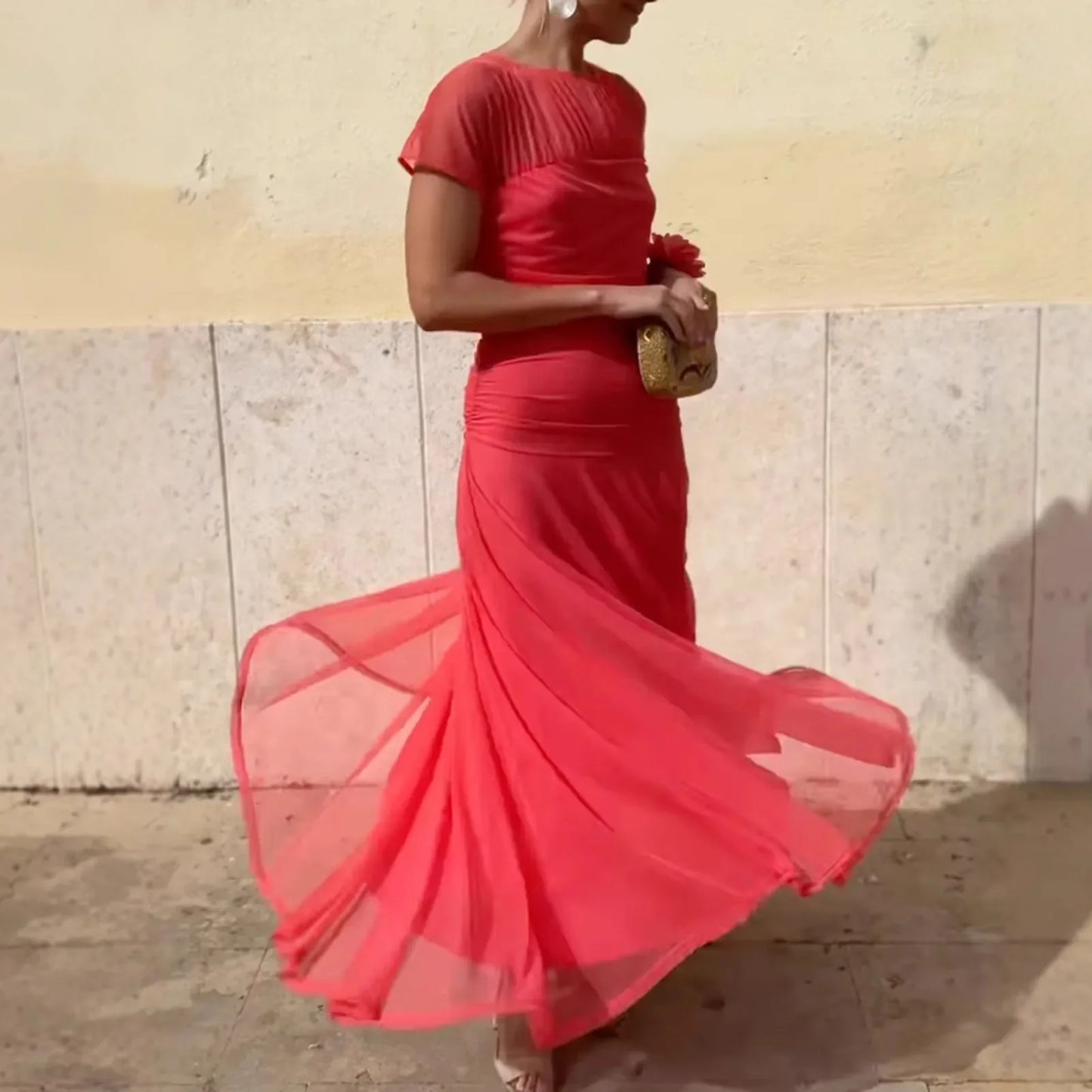 Long Dress Chic Sheer Mesh Party Dress for Women Elegant Pleated O Neck Long Dress with Waist-cinching Detail Slim Fit Evening