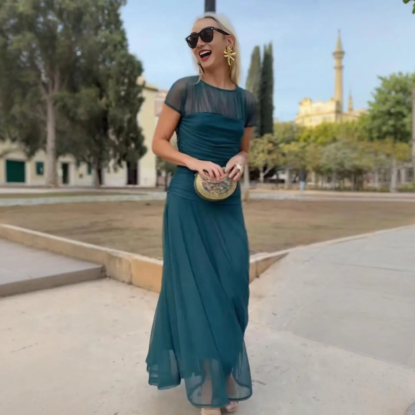 Long Dress Chic Sheer Mesh Party Dress for Women Elegant Pleated O Neck Long Dress with Waist-cinching Detail Slim Fit Evening